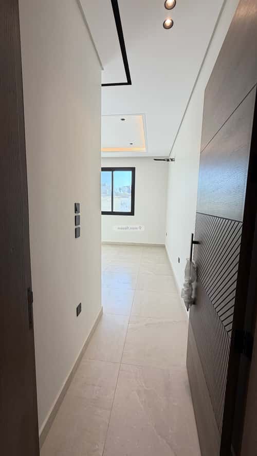 4 bedroom apartment in Al Safaa 8