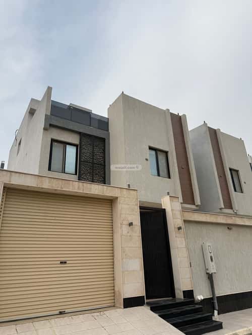 6 bedroom villa in Al Yaqout 4