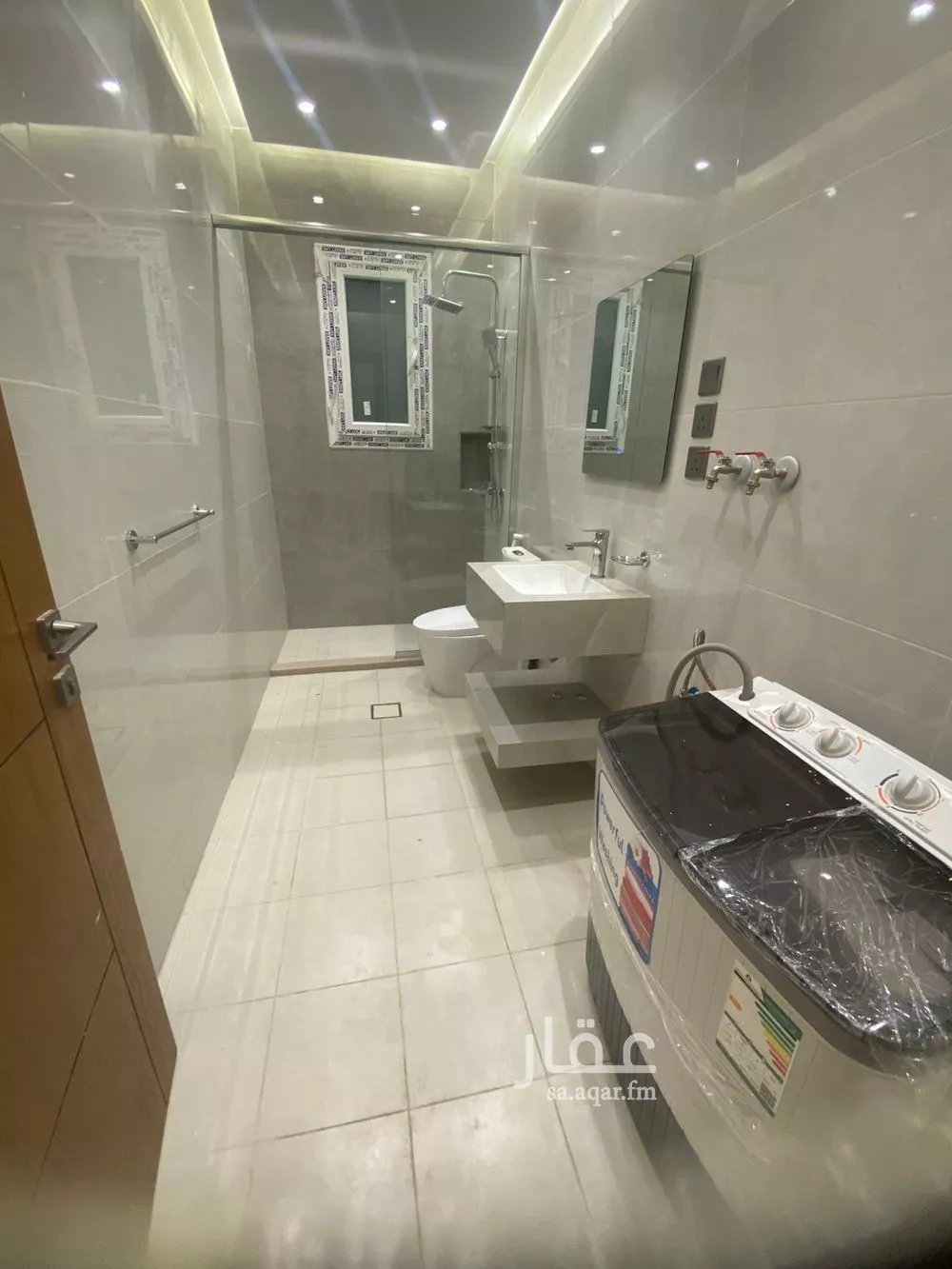2 bedroom apartment in Al Rawdah 8