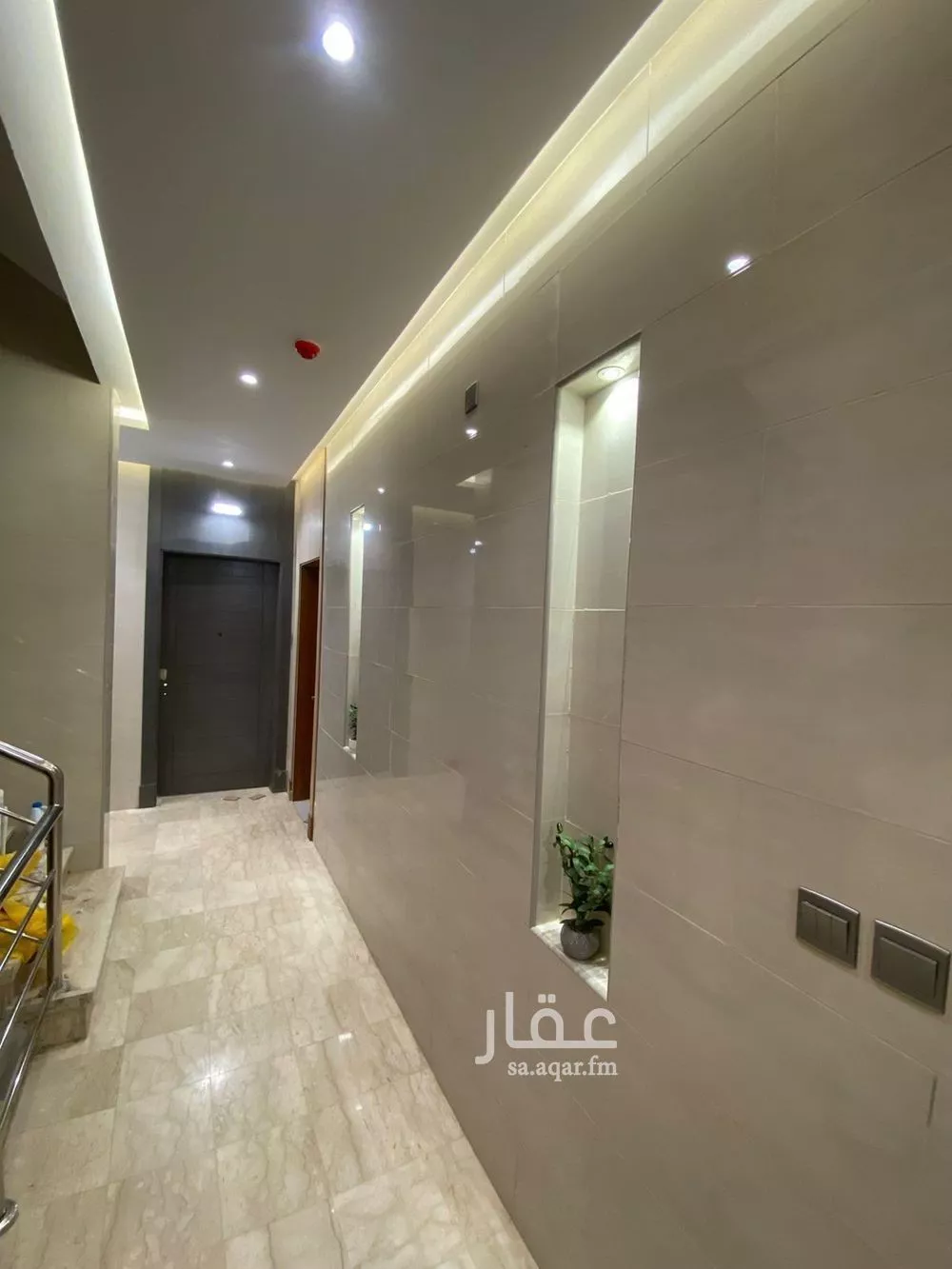 2 bedroom apartment in Al Rawdah 9