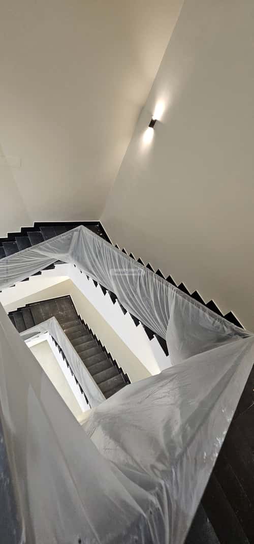 8 bedroom villa in Al Furusiyah 2