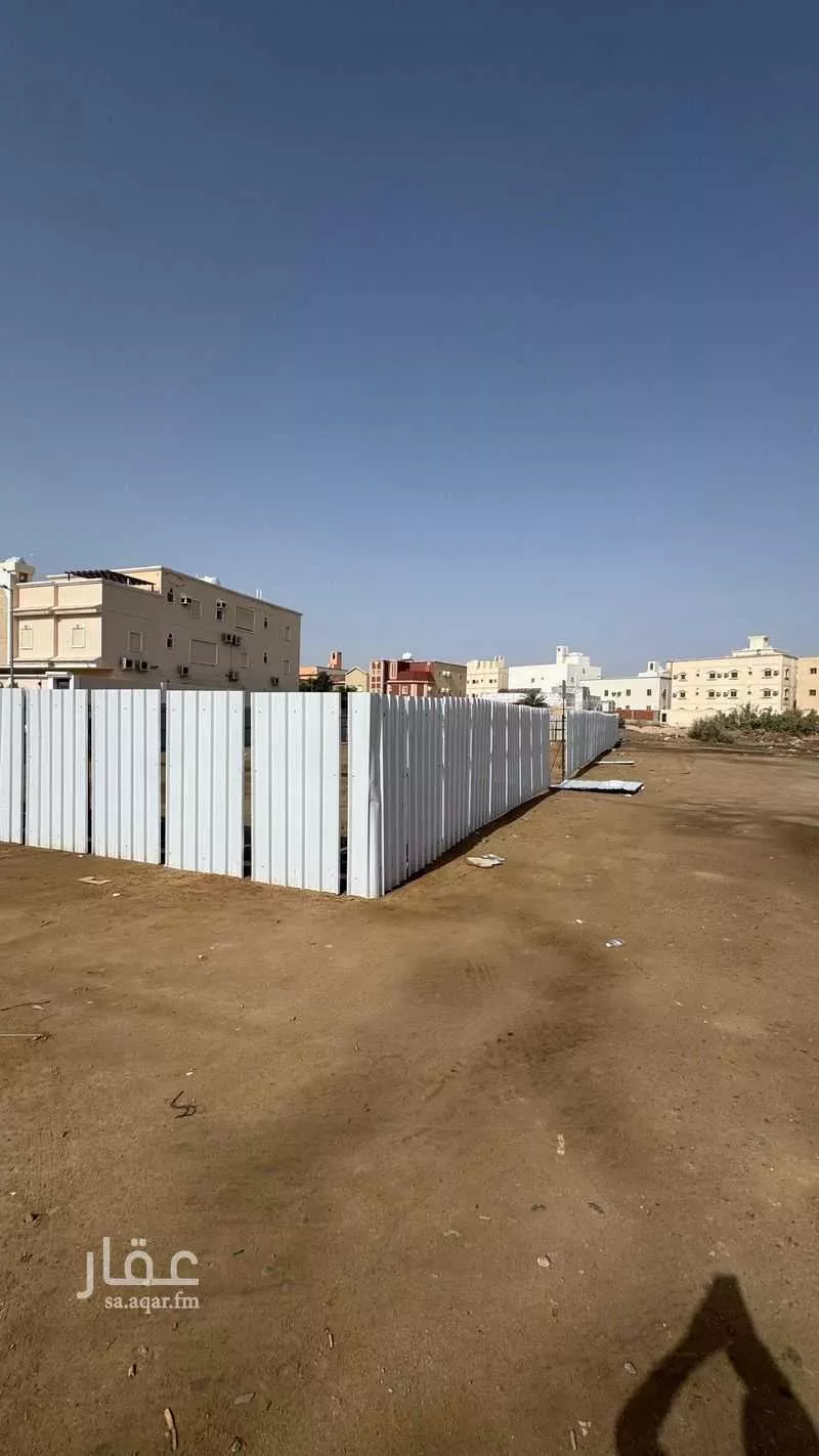 أرض 640 م² في الصالحية 2