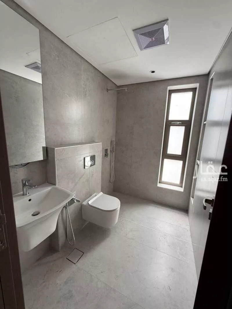 3 bedroom floor in Al Nuzhah 2