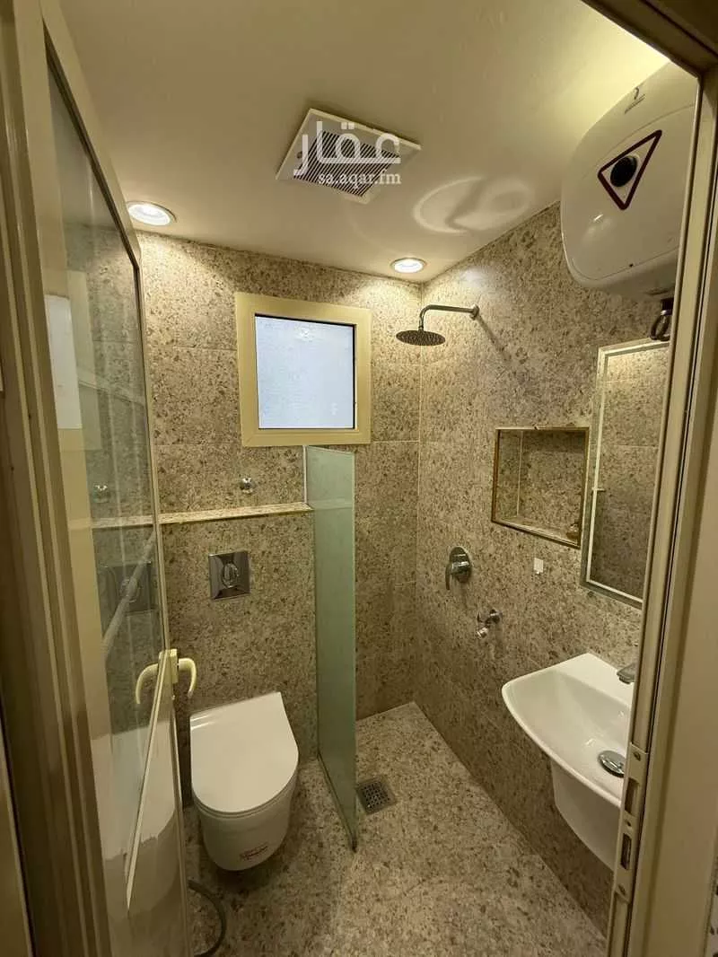3 bedroom apartment in Al Aqiq 7