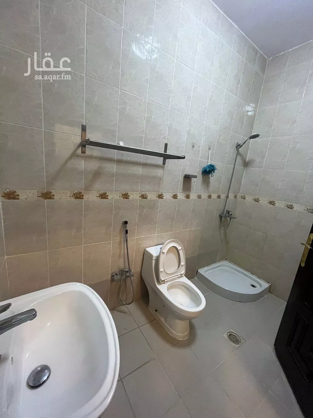 شقة 2 غرف في العليا 8