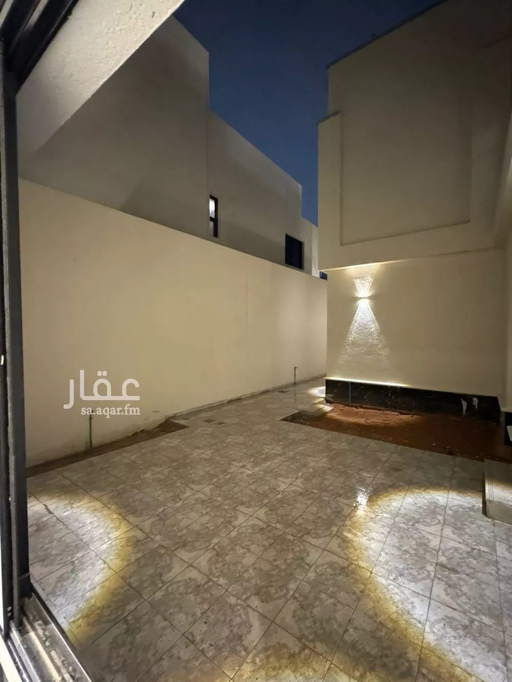 فيلا 3 غرف في الجنادرية 3