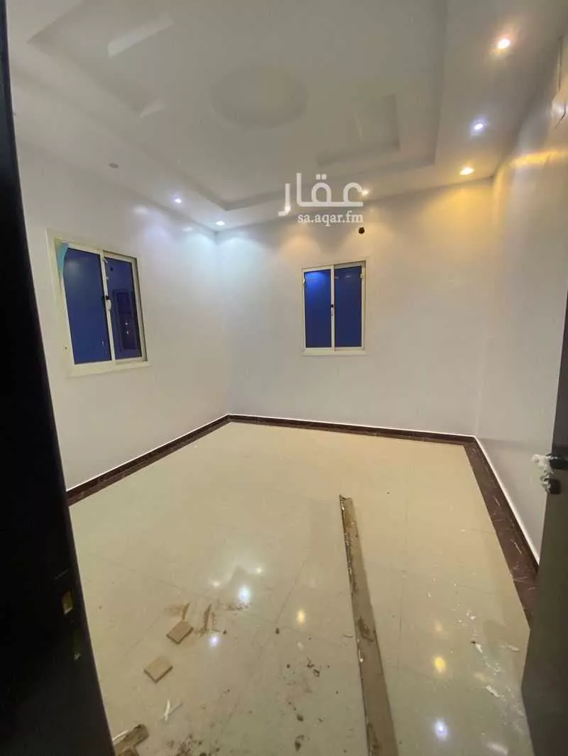 فيلا 6 غرف في الرمال 8