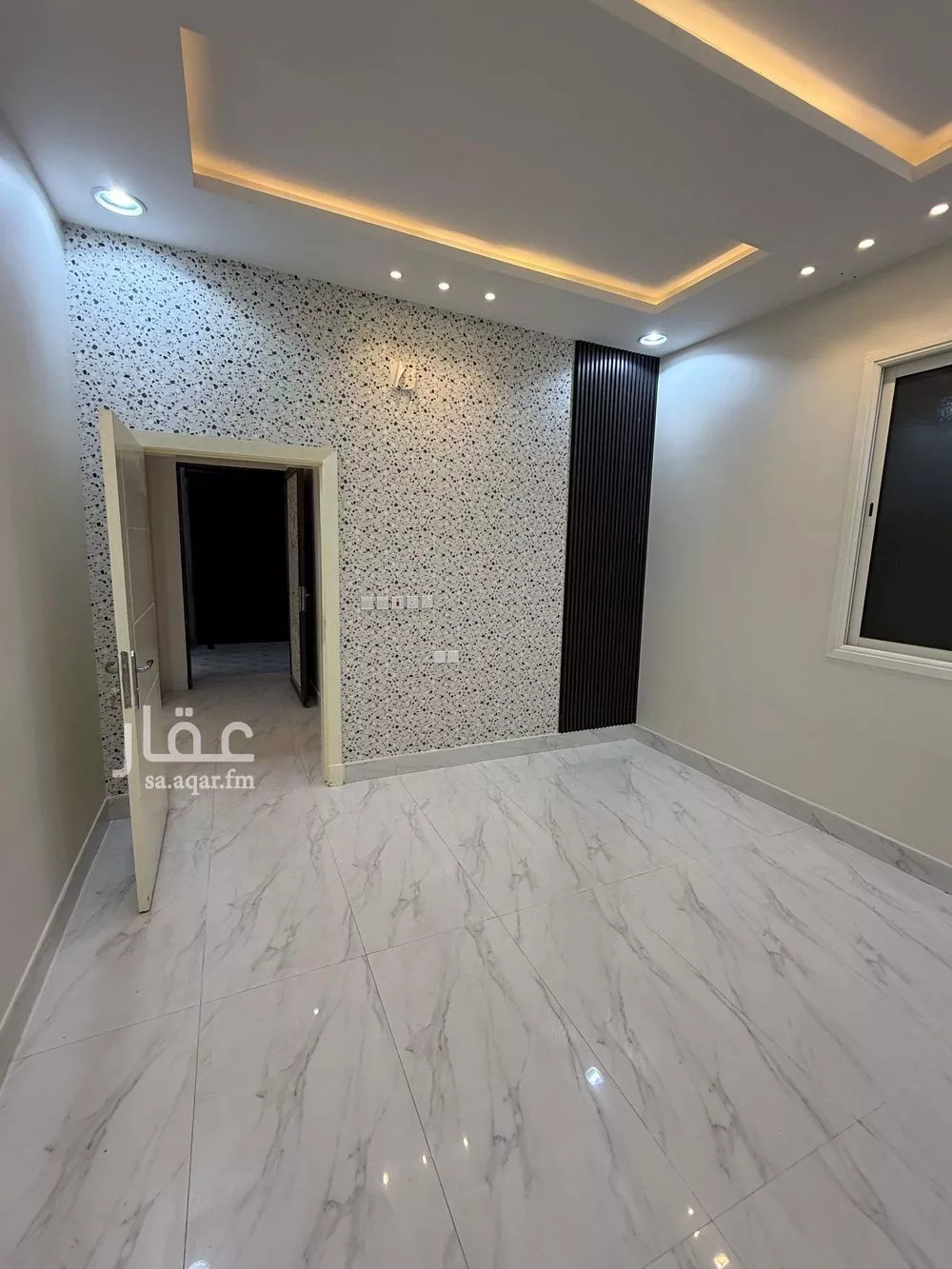 فيلا 8 غرف في الحزم 16