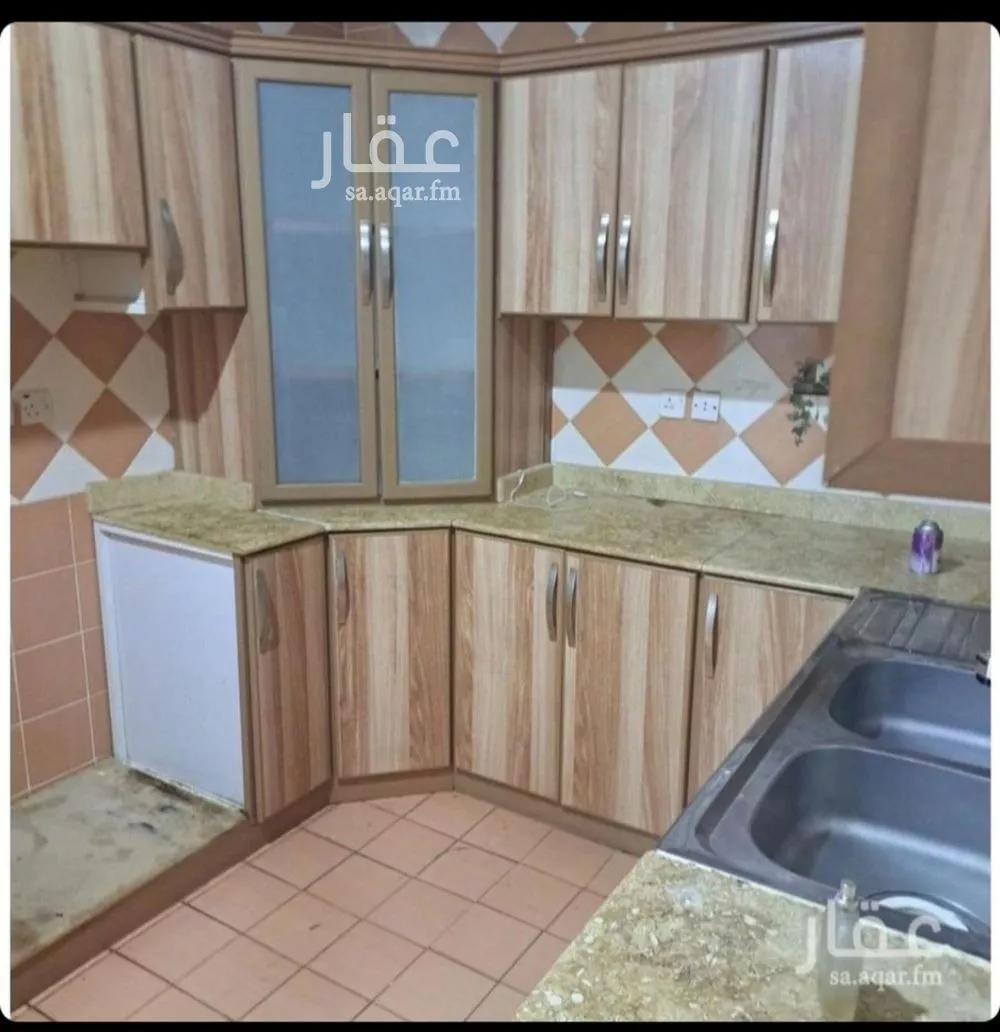 4 bedroom apartment in Al Hamra 4