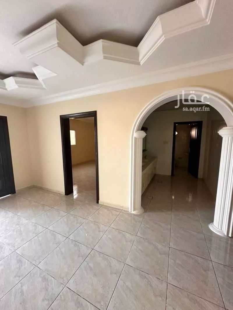 فيلا 7 غرف في النخيل 7