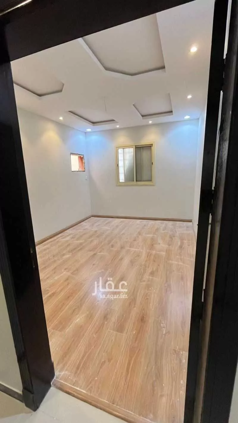 فيلا 6 غرف في الرمال 2