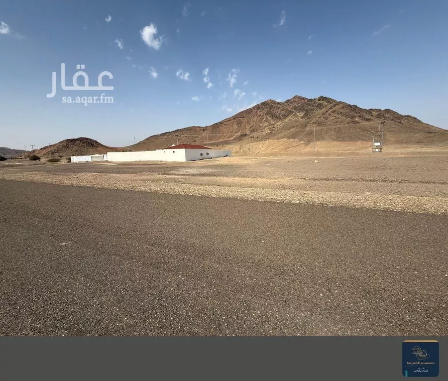 800 sqm land in Al Balqaa 11