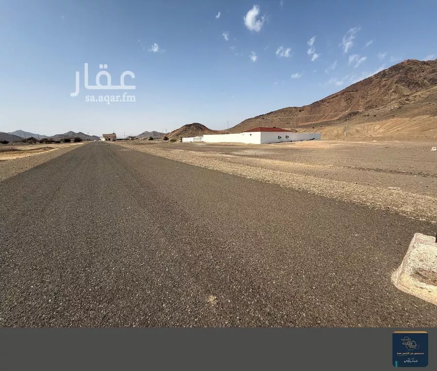 800 sqm land in Al Balqaa 3