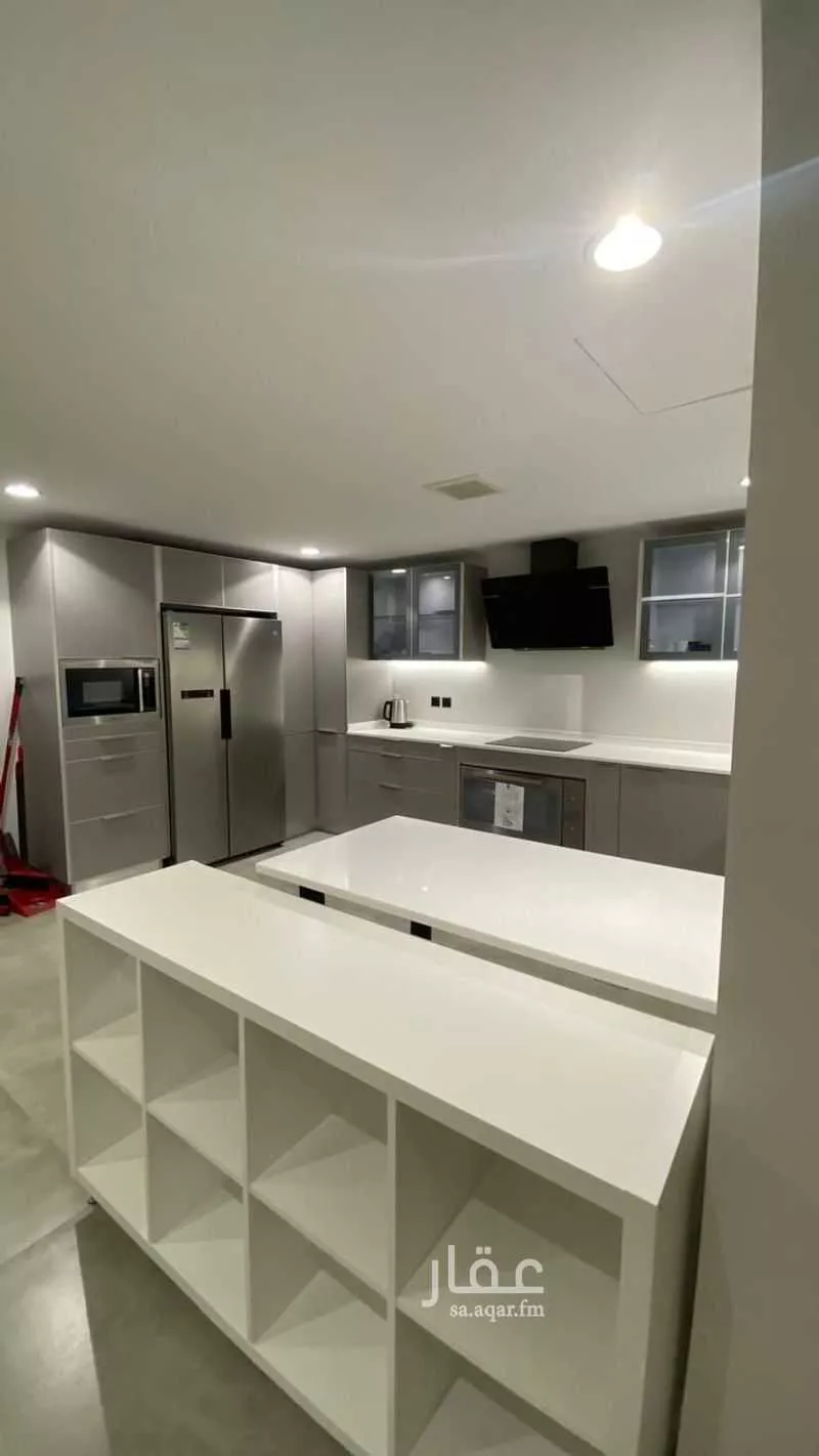 5 bedroom apartment in Al Malqa 7