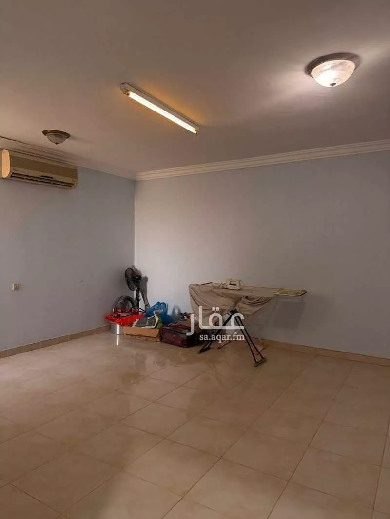 7 bedroom villa in Al Uraija Al Wusta, Riyadh 11