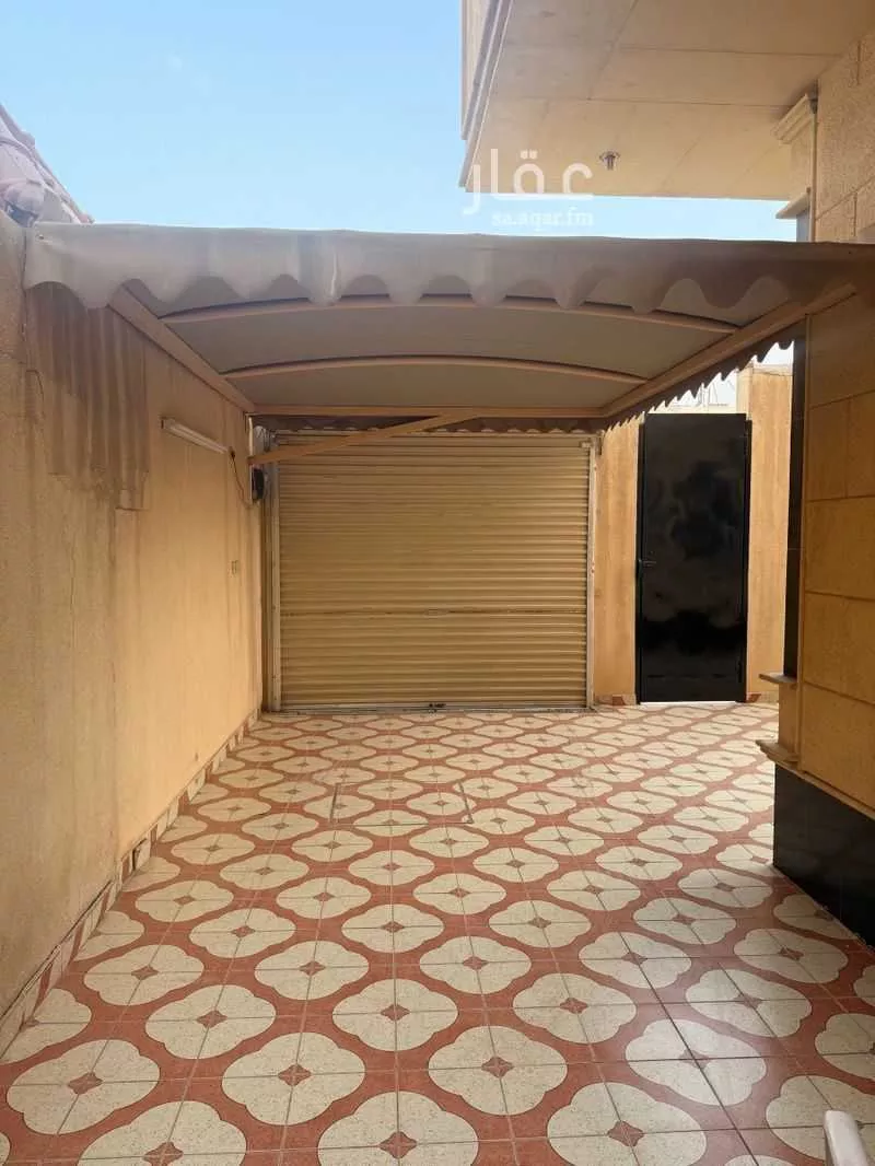7 bedroom villa in Al Uraija Al Wusta, Riyadh 7