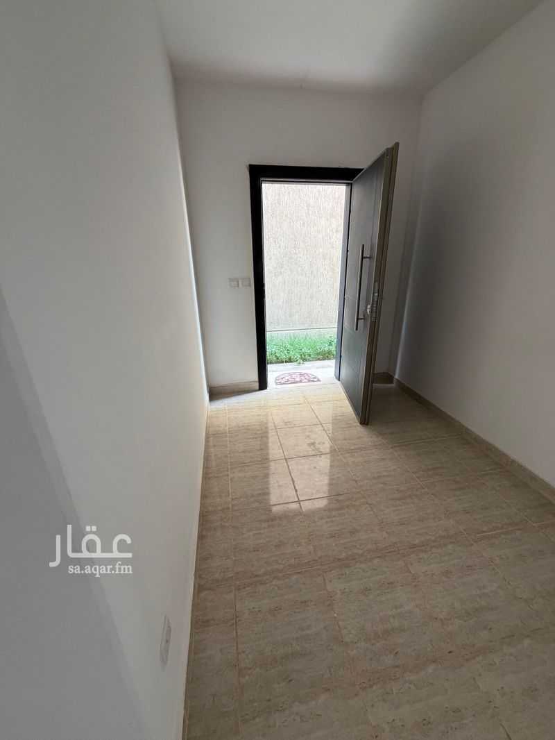 7 bedroom villa in Riyadh 14