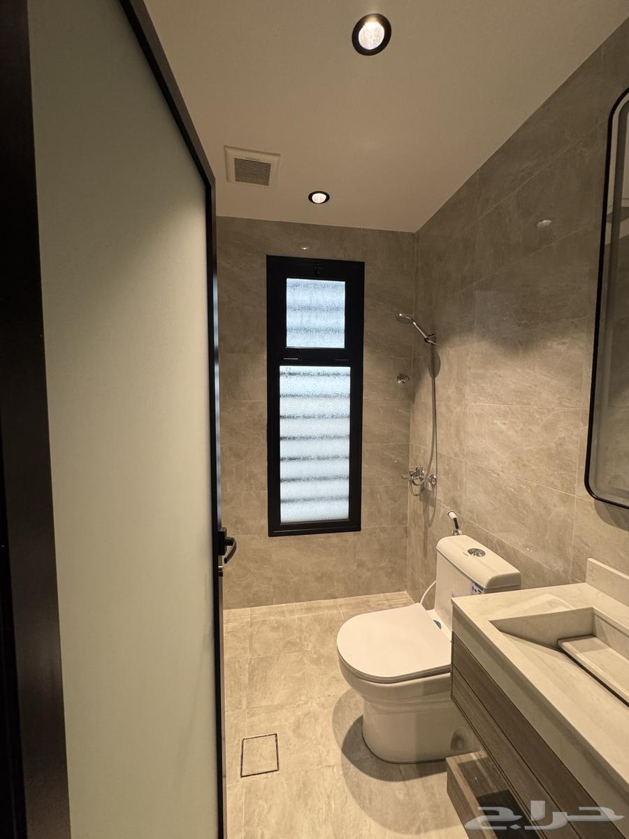 4 bedroom apartment in Ash Shulah 4
