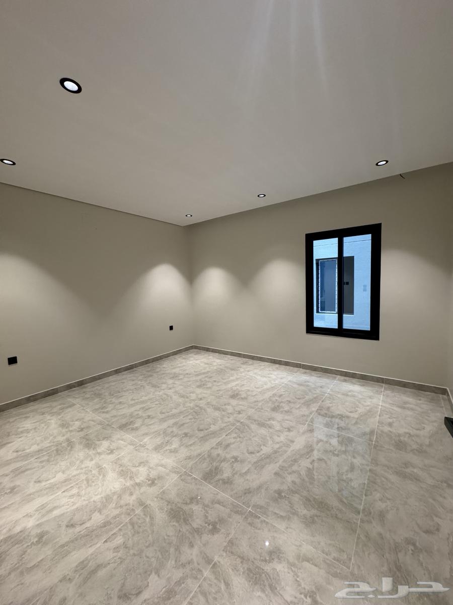 4 bedroom apartment in Ash Shulah 10