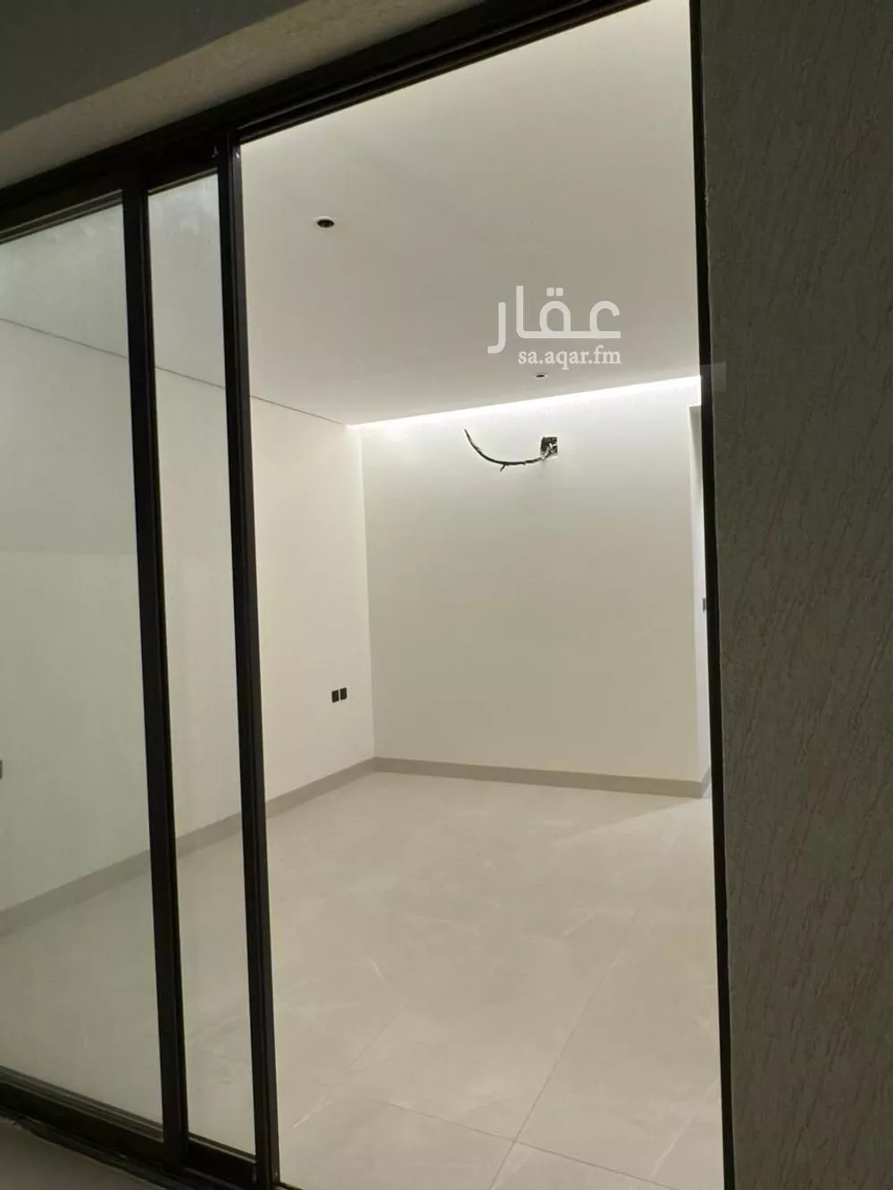 فيلا 5 غرف في الملقا 16