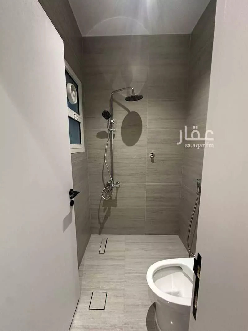 4 bedroom apartment in At Taawon 7