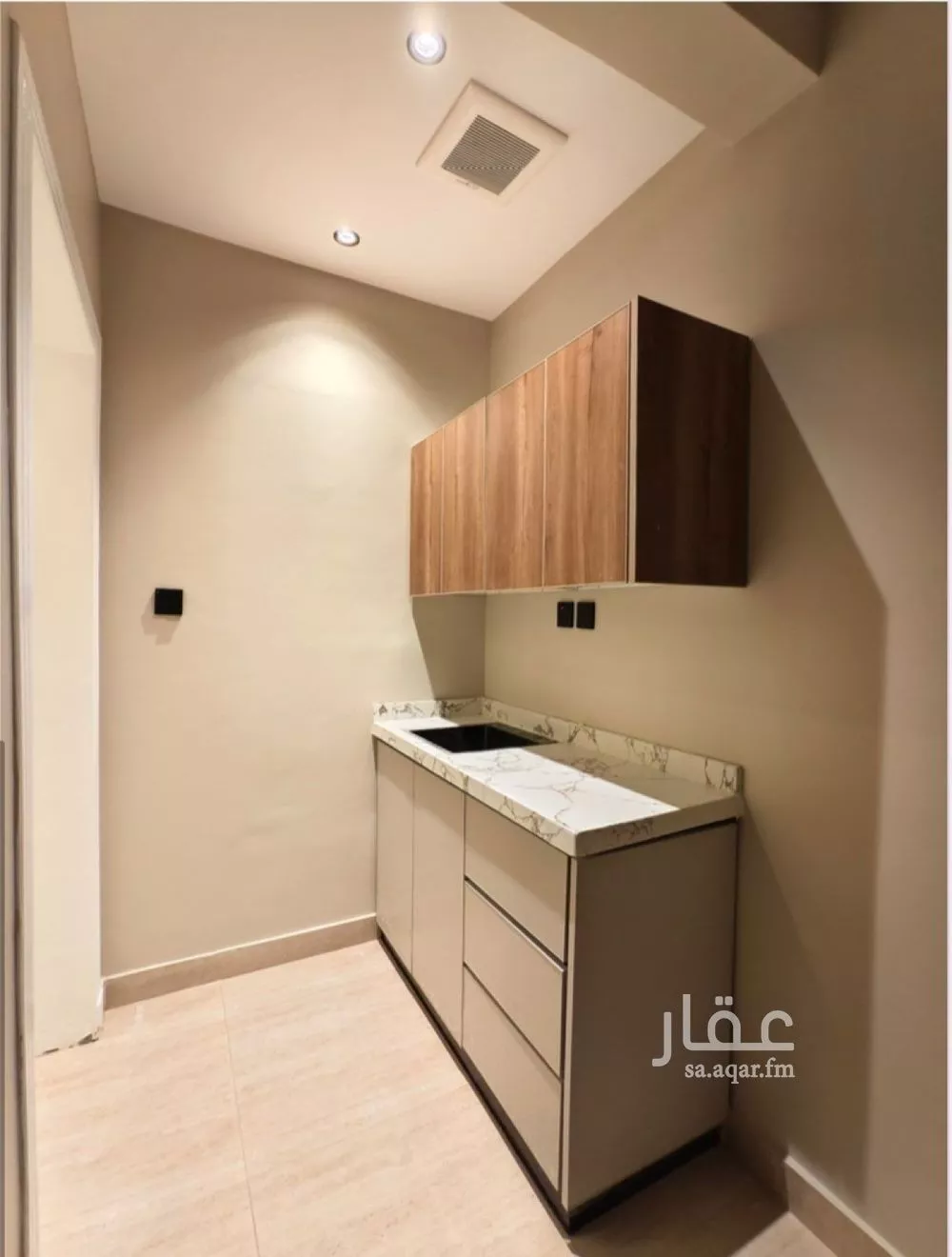 1 bedroom apartment in Al Qairawan 17