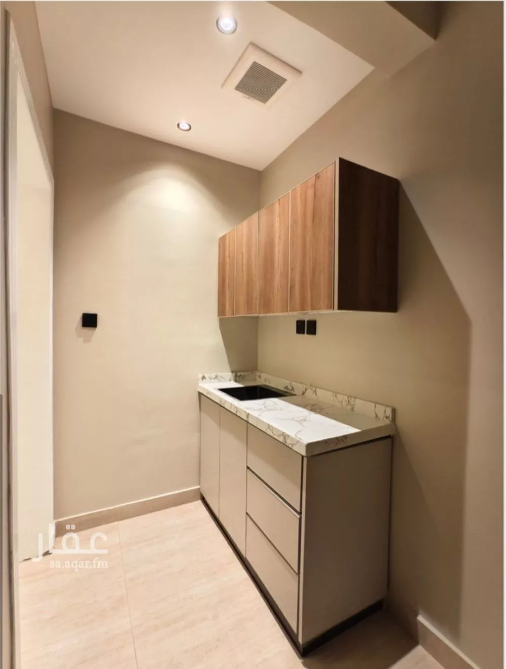 1 bedroom apartment in Al Qairawan 3