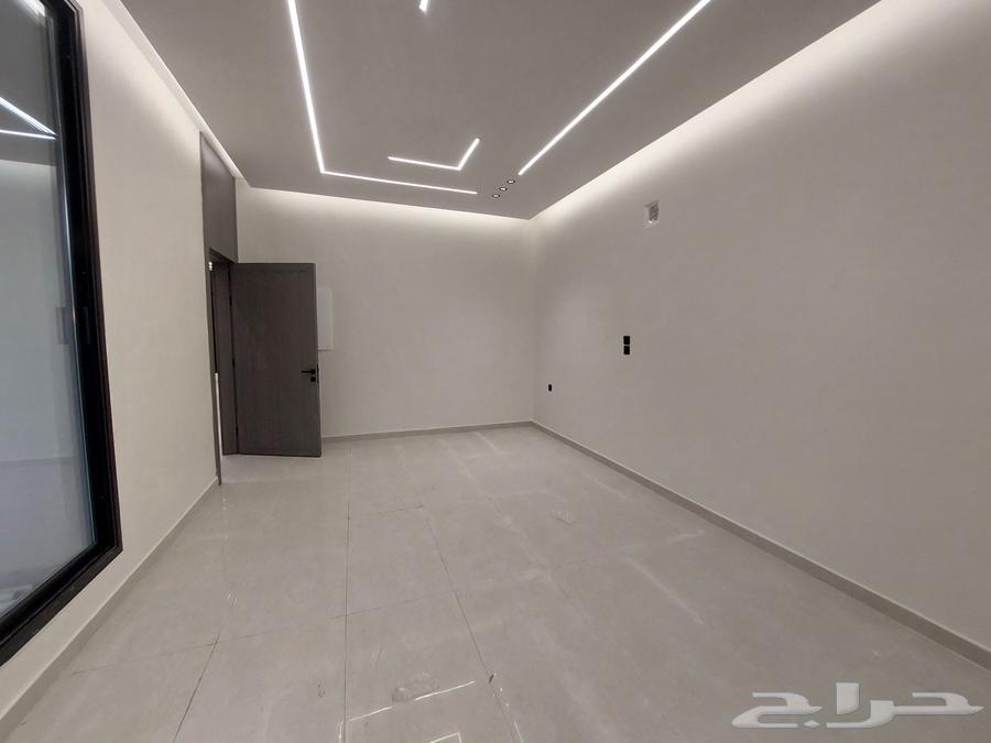 10 bedroom villa in Uhud, Eastern Province 11