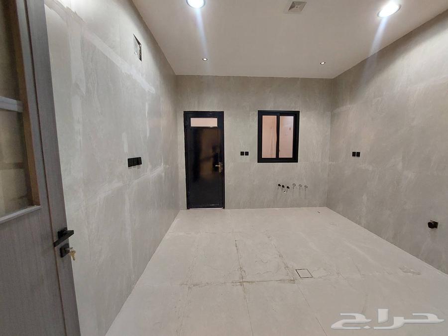 10 bedroom villa in Uhud, Eastern Province 13