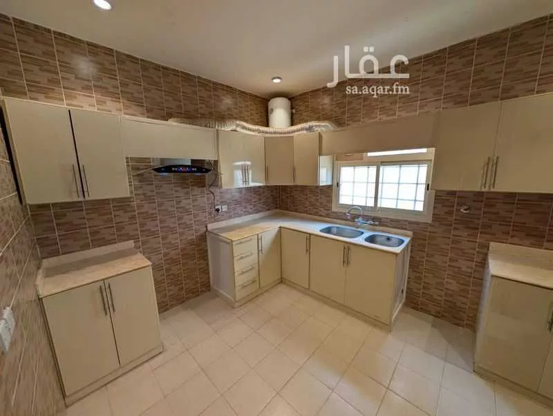 3 bedroom apartment in Al Qairawan 2