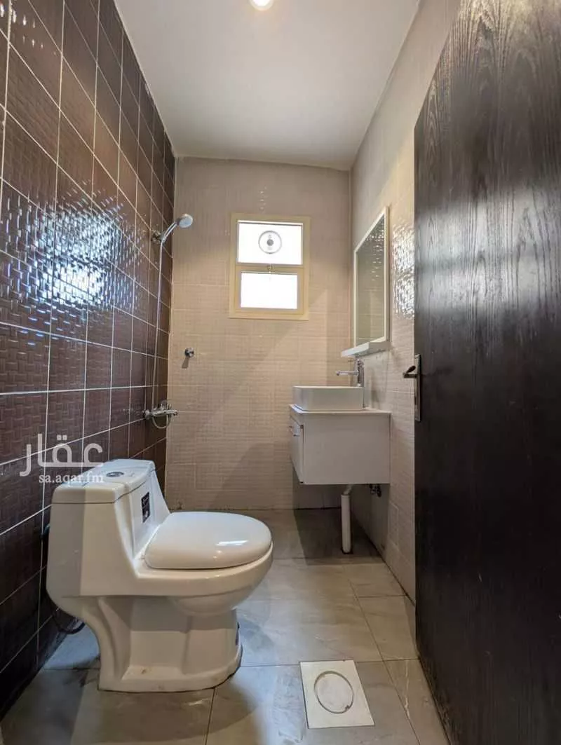 3 bedroom apartment in Al Qairawan 8