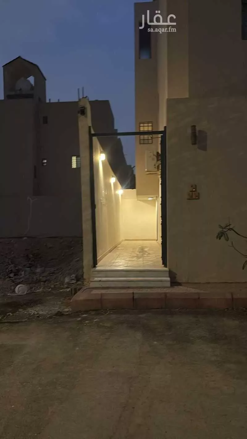3 bedroom apartment in Al Qairawan 9