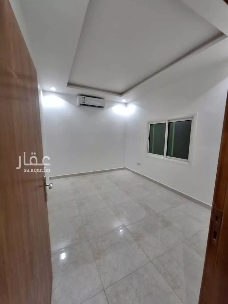 3 bedroom apartment in Al Rawdah 5
