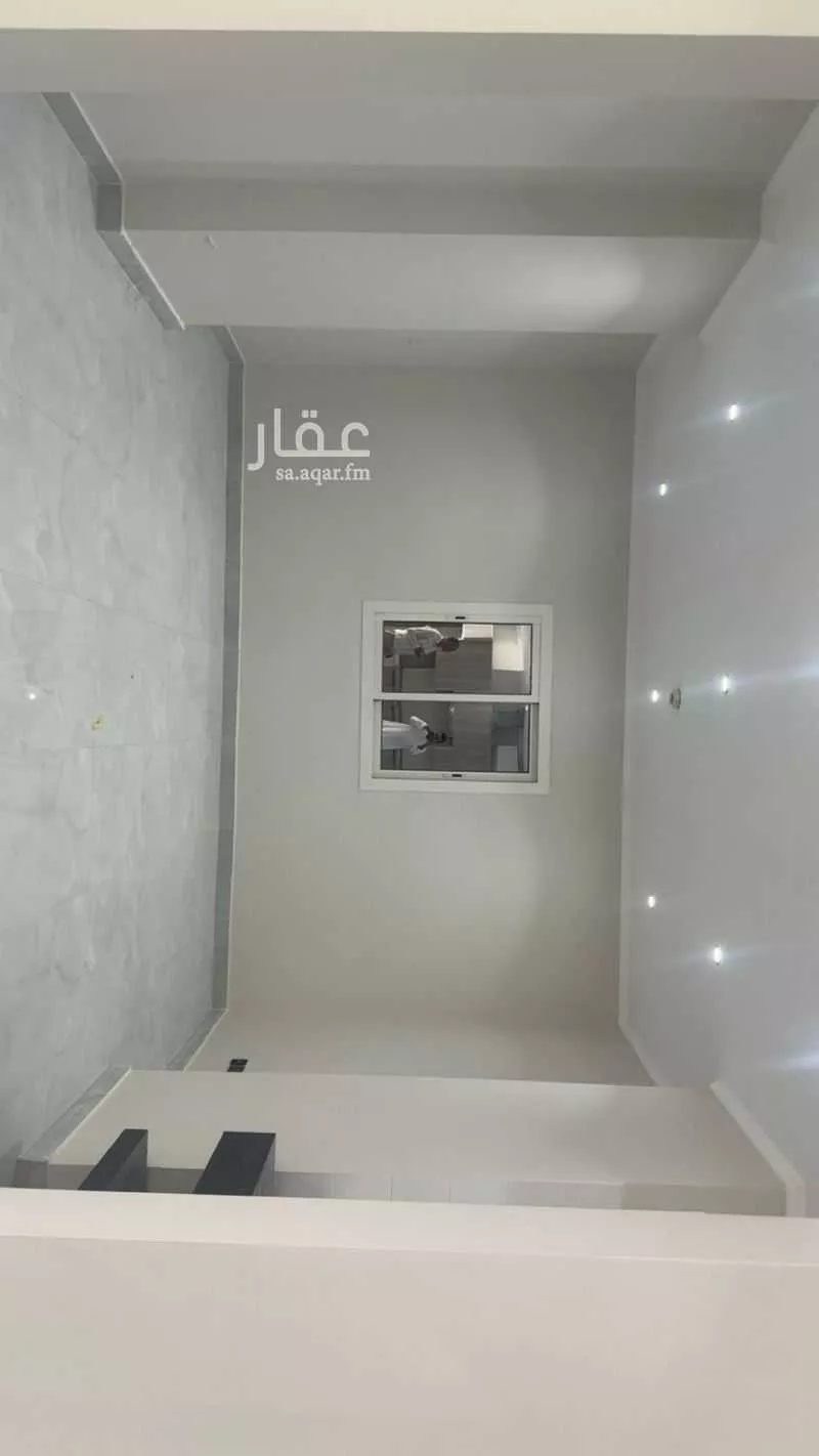 شقة 4 غرف في الشاطئ 3