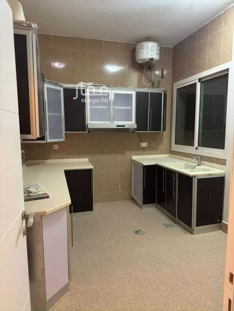 3 bedroom apartment in Al Yasmin 5
