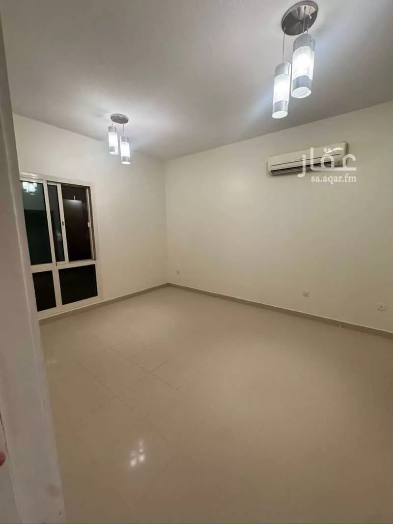 3 bedroom apartment in Al Yasmin 8