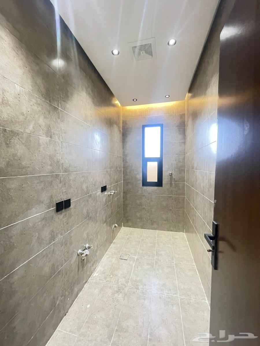 9 bedroom villa in Wali Al Ahd 9
