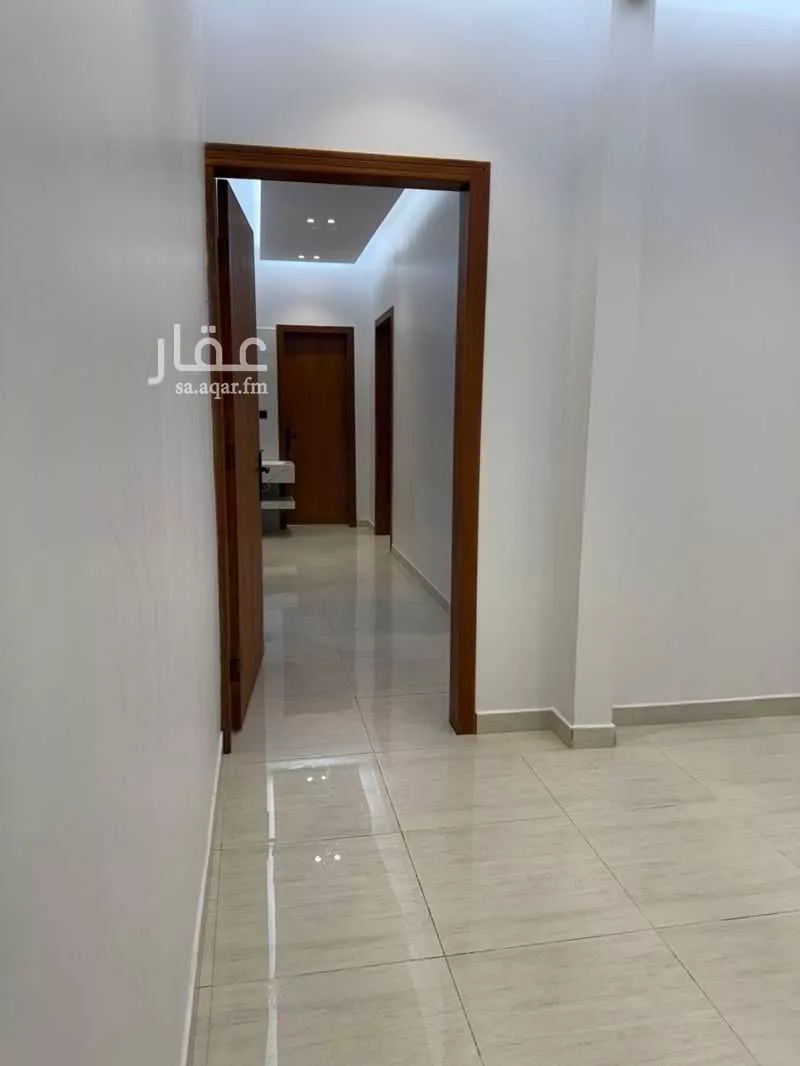 شقة 4 غرف في طويق 9