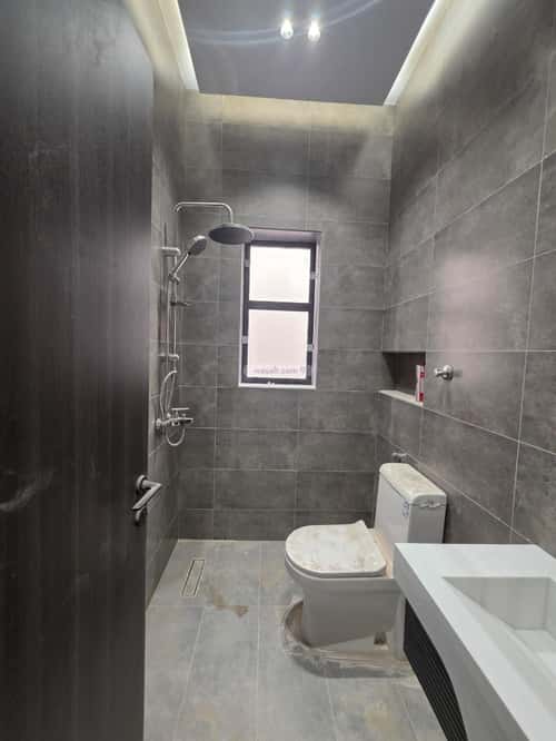 4 bedroom apartment in Al Rawdah 4