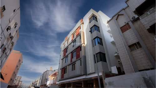 3 bedroom apartment in Al Rabwa 3