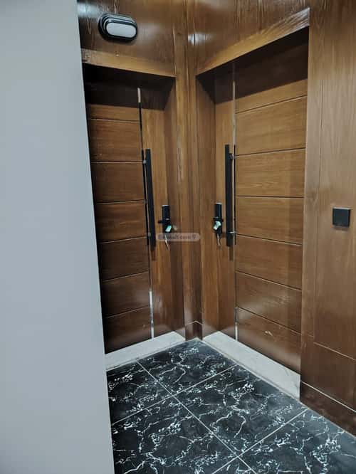 شقة 5 غرف في مشرفة 4