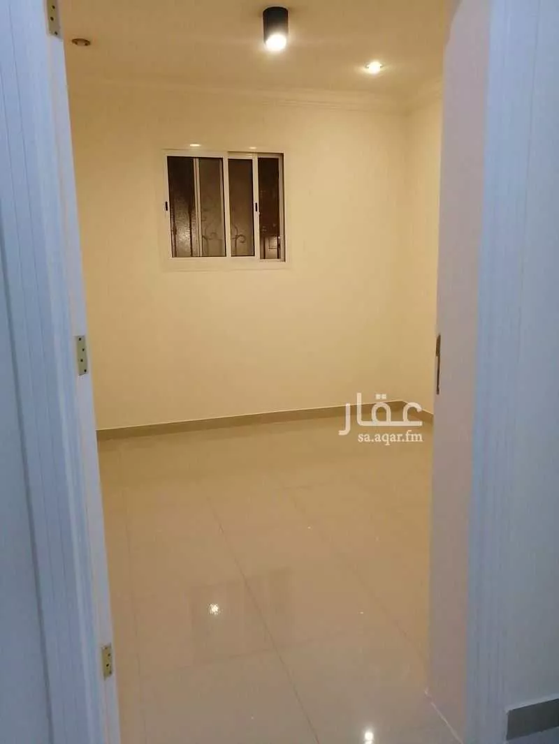 3 bedroom apartment in Ad Dhubbat 7