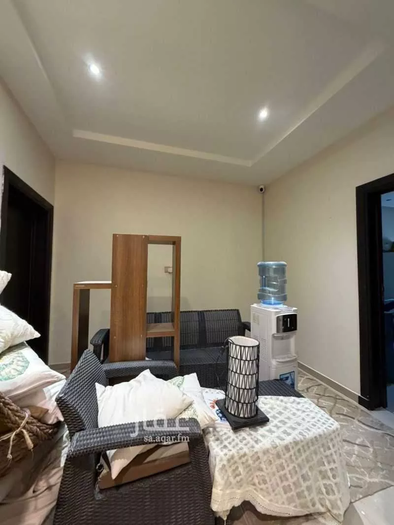 4 bedroom apartment in Al Yasmin 8