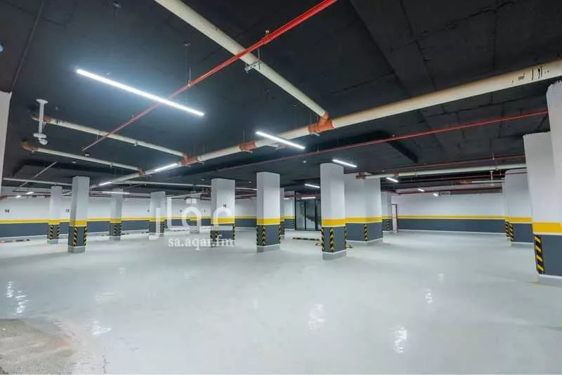 4 bedroom apartment in Al Mahdiyyah 11