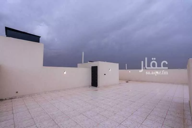 4 bedroom apartment in Al Mahdiyyah 6