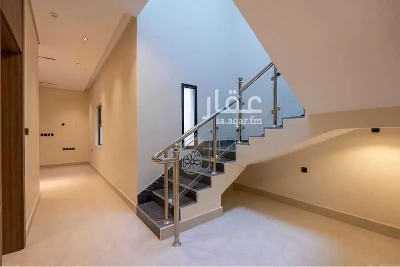 4 bedroom apartment in Al Mahdiyyah 8