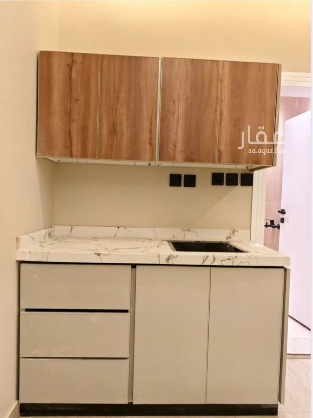 1 bedroom apartment in Al Qairawan 19