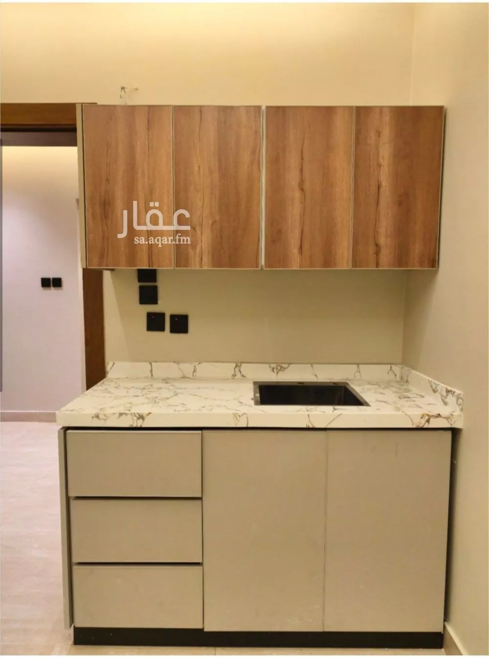1 bedroom apartment in Al Qairawan 10