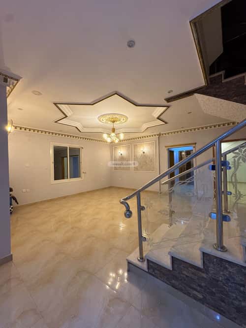 7 bedroom villa in Al Marwa 4