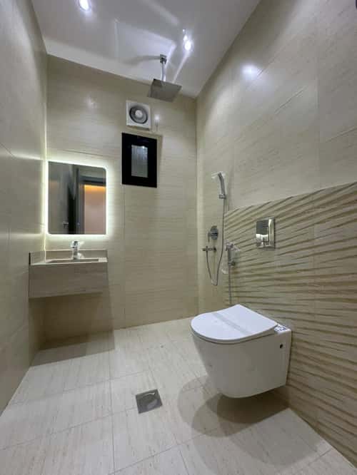 5 bedroom apartment in Al Rughamah 3